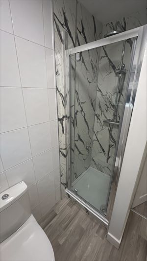 Photo 12 - Shower- click for photo gallery